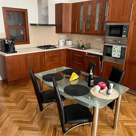 The Old Town'S Apartment Praga Esterno foto